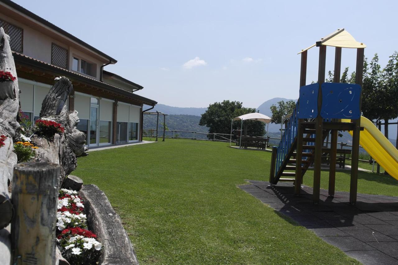 Agriturismo Fattoria Monte Baldo Vista Lago 卡普里诺韦罗内塞 外观 照片