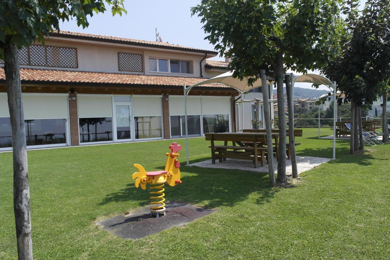 Agriturismo Fattoria Monte Baldo Vista Lago 卡普里诺韦罗内塞 外观 照片