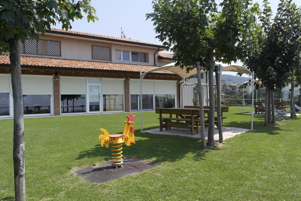 Agriturismo Fattoria Monte Baldo Vista Lago 卡普里诺韦罗内塞 外观 照片