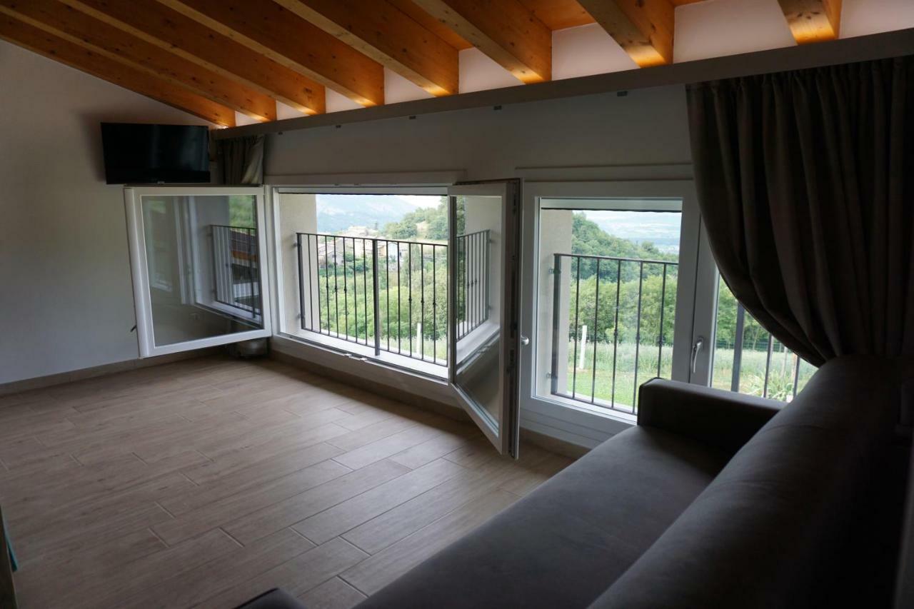 Agriturismo Fattoria Monte Baldo Vista Lago 卡普里诺韦罗内塞 外观 照片